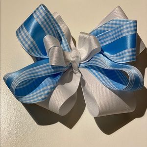 Sweet Baby blue hair bow